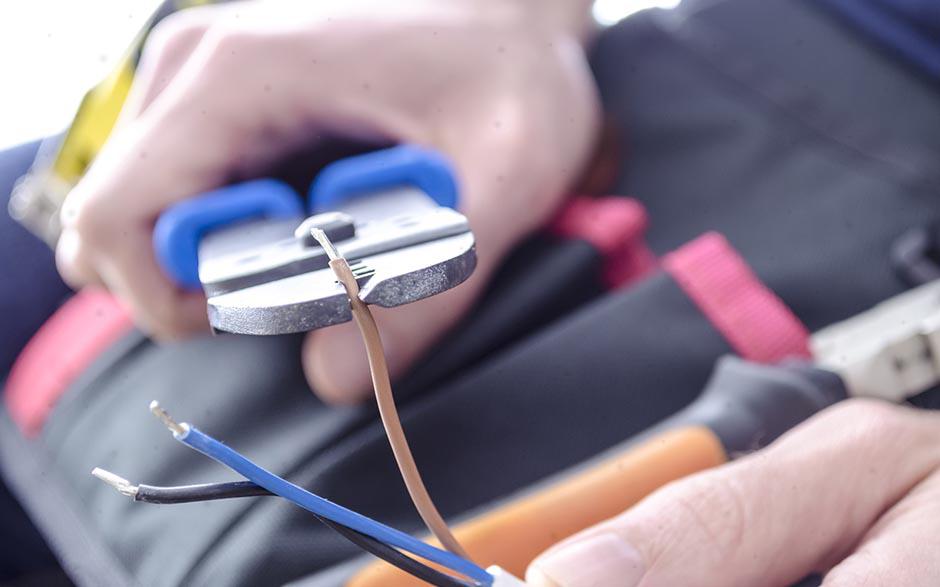 électricien courant faible Paris 17